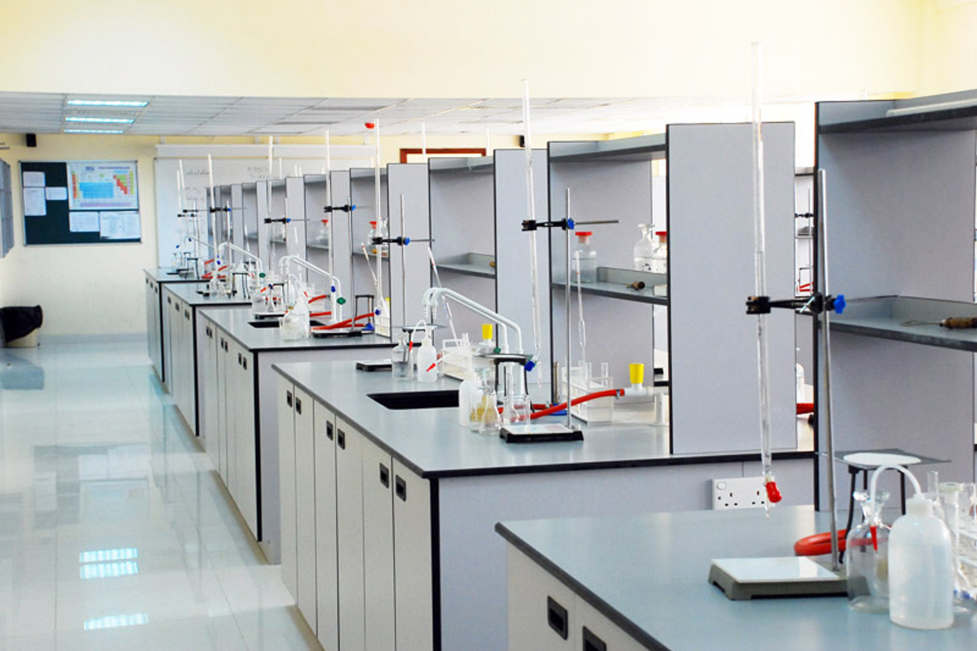 Custom school and laboratory casework by ATA Custom Cabinets, Los Angeles